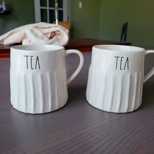 Rae dunn Tea Mugs set